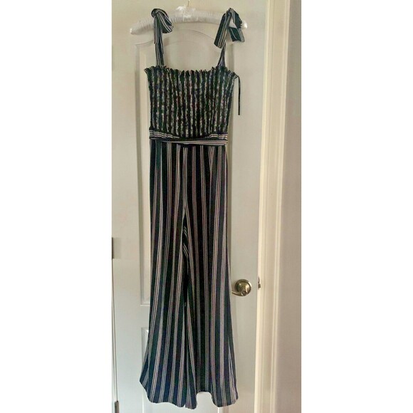ALI & JAY  By Anthropology Cottage Core Smocked Bodice Jumpsuit SZ S Whimsy Goth - Picture 1 of 16
